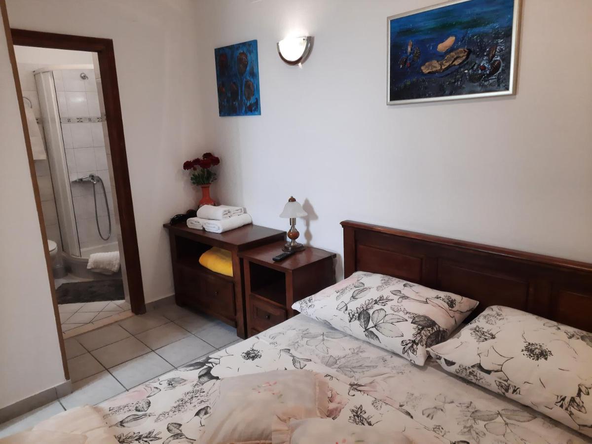 Apartments Zlosilo Орашац Екстериор снимка